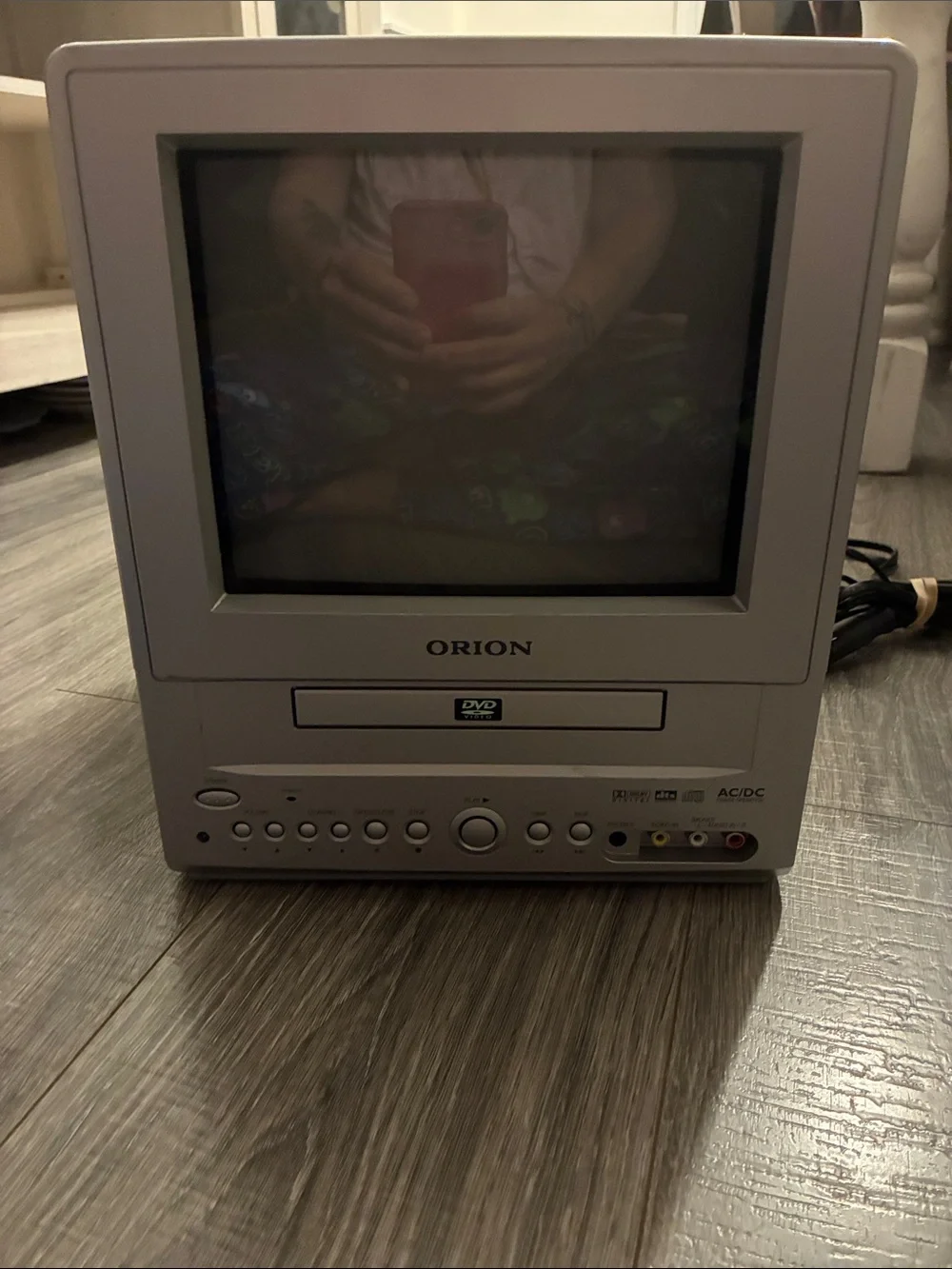 AC/DC Gray Orion Portable TV with Built-In DVD from 2004